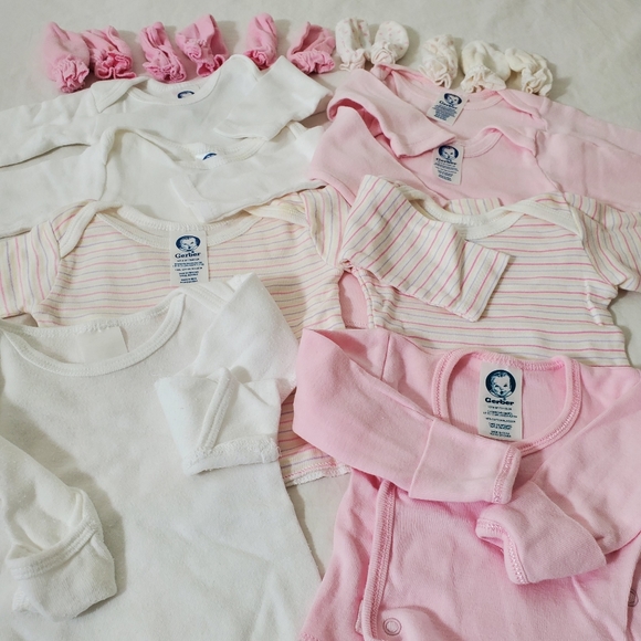 Gerber Shirts & Tops Newborn Baby Girl Clothes Bundle Long Sleeve Shirts Mittens Up To 2 Lbs